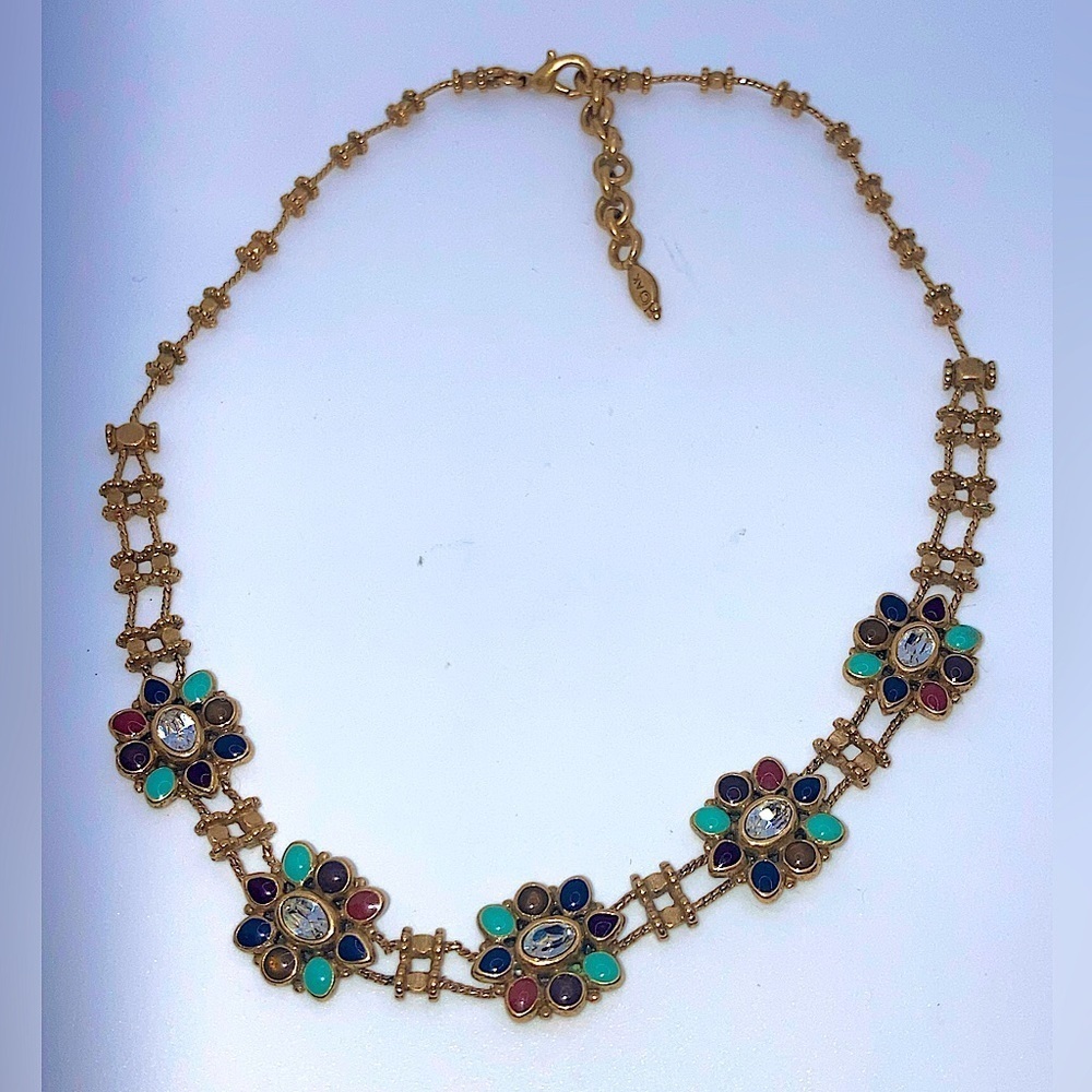 Vtg 80s AK Anne Klein Flower Cabochon Rhinestone Brass Metal Necklace 16” + 1.5” - Picture 5 of 10